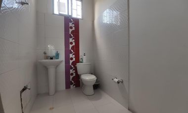 casa en venta en lleras restrepo. Cod V5709