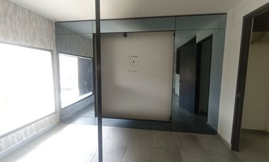 local en venta en la alameda. Cod V113934