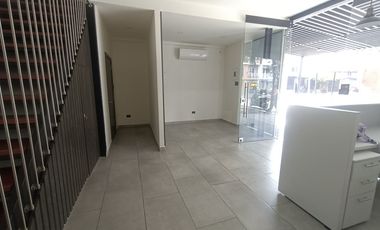 local en venta en la alameda. Cod V113934