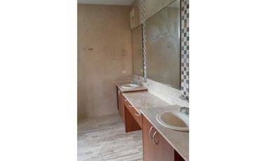 CASA A PRECIO DE GANGA EN COSTA SUR