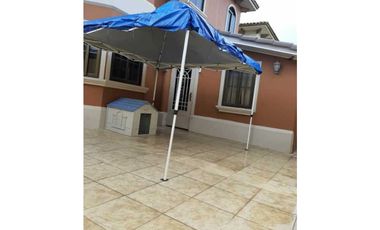 CASA A PRECIO DE GANGA EN COSTA SUR