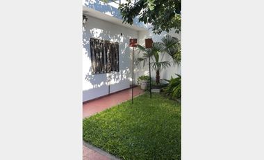 Casa  en Venta Ramos Mejia / La Matanza (B111 211)
