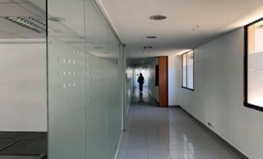 Oficina en Arriendo en Amunátegui esquina Huérfanos