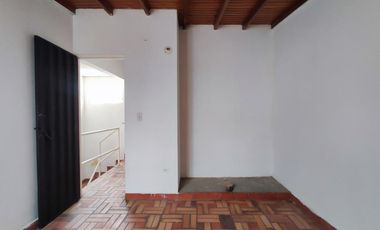 casa en venta en villa del rosario. Cod V21610
