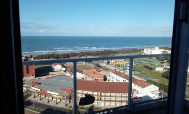 DEPTO CON IMPACTANTE VISTA AL MAR