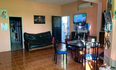 Casa con Departamento en venta en Quilmes Oeste Centro