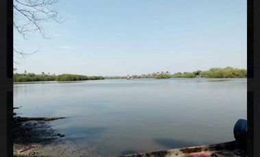 SE VENDE 17 HECTAREAS SAN MARCOS JUNTO A LAGUNA DE TECOMATE PEGADO AL MAR