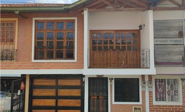 casa en venta en Rionegro cerca al centro comercial San Nicolás