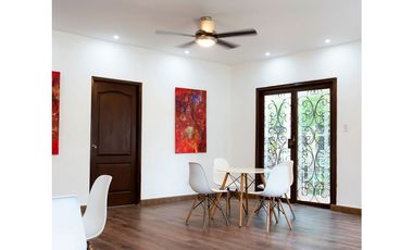 CASA EN VENTA EN OBARRIO |  450MT2