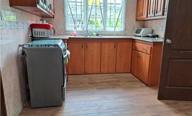 CASA EN VENTA EN OBARRIO |  450MT2