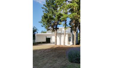 COSTA ESMERALDA SENDEROS IV 441 - CASA EN VENTA -