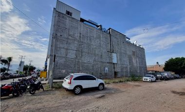 RENTA TERRENO ESQ  Blvd. LAZARO CARDENAS 495 m2 SAHUAYO MICHOACAN