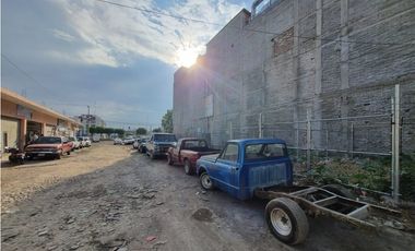 RENTA TERRENO ESQ  Blvd. LAZARO CARDENAS 495 m2 SAHUAYO MICHOACAN