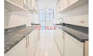 Se Vende Hermoso Departamento En Piso 1 En Condominio Parques De Surco 2