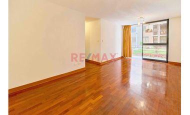 Se Vende Hermoso Departamento En Piso 1 En Condominio Parques De Surco 2