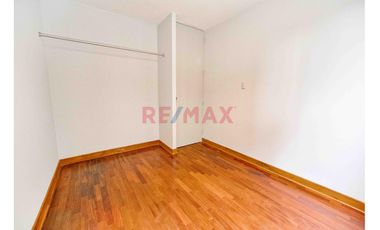Se Vende Hermoso Departamento En Piso 1 En Condominio Parques De Surco 2