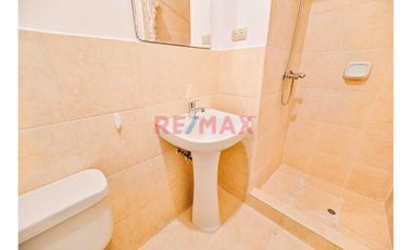Se Vende Hermoso Departamento En Piso 1 En Condominio Parques De Surco 2