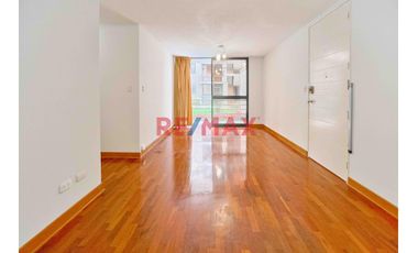 Se Vende Hermoso Departamento En Piso 1 En Condominio Parques De Surco 2