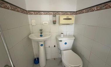 oficina en arriendo en centro. Cod A93603