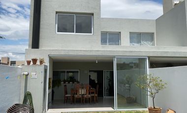 Bº CHACRAS DEL NORTE - DUPLEX - EXCELENTE CALIDAD Y TERMINACIONES