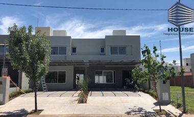 Bº CHACRAS DEL NORTE - DUPLEX - EXCELENTE CALIDAD Y TERMINACIONES