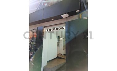 SE ARRIENDA LOCAL A 2 CUADRAS DE PARQUE O´HIGGINS
