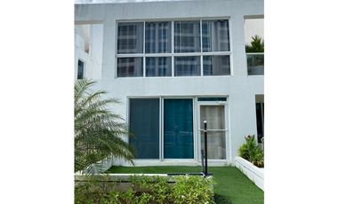 APARTAMENTO EN PLAYA BLANCA