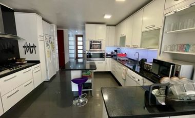Lujoso Departamento. 5dorm, 5baños,3estac, jardines, piscina