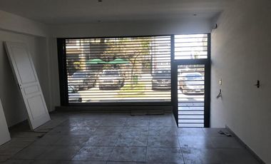 Lencke Vende - Excelente local a estrenar sobre el Boulevard Saenz Peña