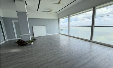 Venetian Tower Penthouse