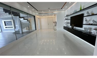 Venetian Tower Penthouse