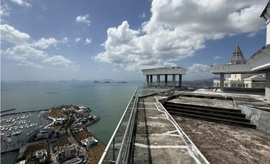 Venetian Tower Penthouse