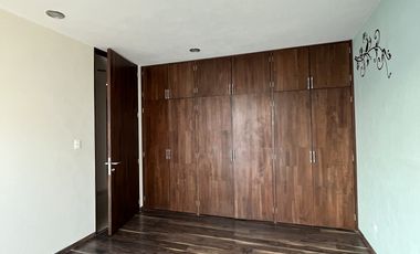 VENDO CASA EN PARQUE NILO LOMAS DE ANGELOPOLIS