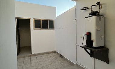 VENDO CASA EN PARQUE NILO LOMAS DE ANGELOPOLIS