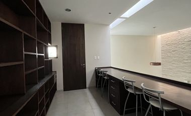 VENDO CASA EN PARQUE NILO LOMAS DE ANGELOPOLIS