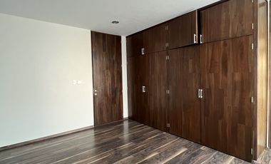 VENDO CASA EN PARQUE NILO LOMAS DE ANGELOPOLIS