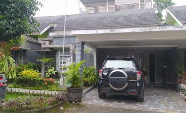 Beautiful house with furniture in Makassar