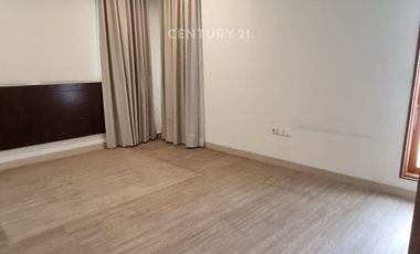 Disewakan Per Thn Rumah Siap Huni Lokasi Strategis Di Cilandak