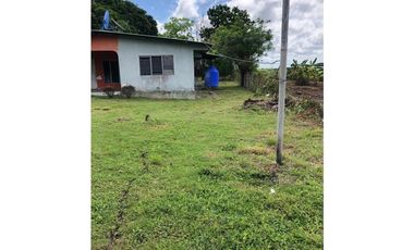 VENDO TERRENO CON CASA EN LA ERMITA DE SAN CARLOS