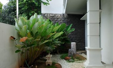 DisewakanThn Rumah Strategis Harga Menarik Di Kelapa Gading