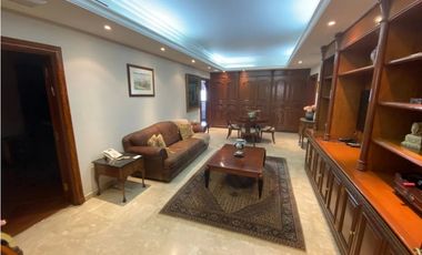 Se Alquila Apartamento 430 Mts Amoblado Pta Paitilla USD$3,000,oo