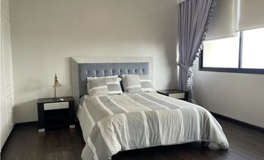 Se Alquila Apartamento 430 Mts Amoblado Pta Paitilla USD$3,000,oo