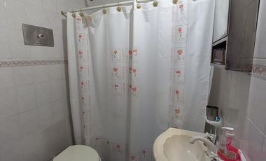 Casa interna 2 Dormitorios zona Fdo. Zuviría 5300