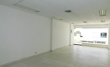 local en arriendo en santa lucia. Cod A86081