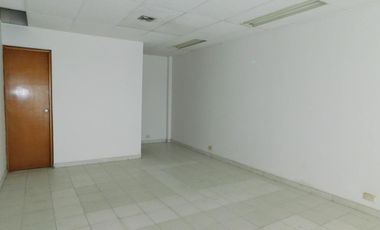 local en arriendo en santa lucia. Cod A86081