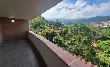 apartamento en arriendo en loma de las brujas. Cod A9432489