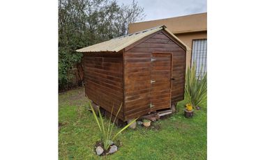 CHALET CON PARQUE Y PILETA