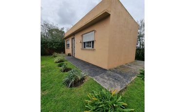 CHALET CON PARQUE Y PILETA