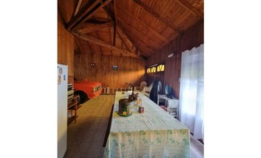 CHALET CON PARQUE Y PILETA
