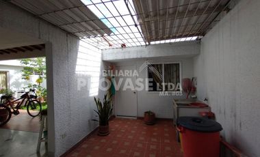casa en arriendo en caobos. Cod A2772